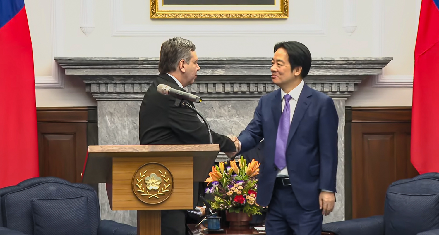 El ministro de la SNI se reúne con el presidente de taiwanés en el marco de la Conferencia de Directores de Organismos de Inteligencia y Seguridad de América Latina y el Caribe, junto con Taiwán